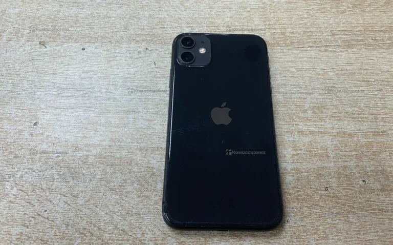 Apple iPhone 11 4/128 ГБ