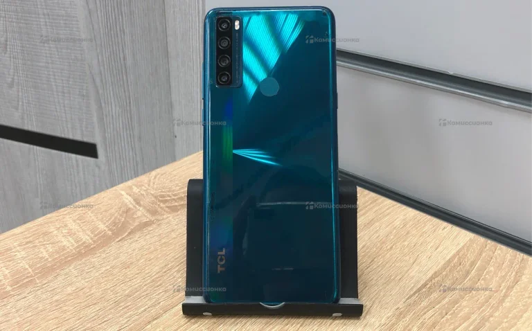 TCL 20E 4/64 ГБ