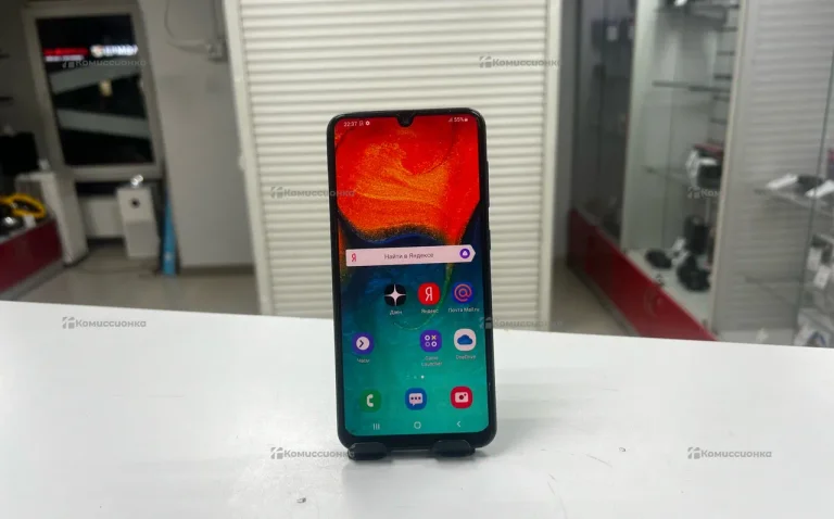 Samsung Galaxy A30 3/32 ГБ