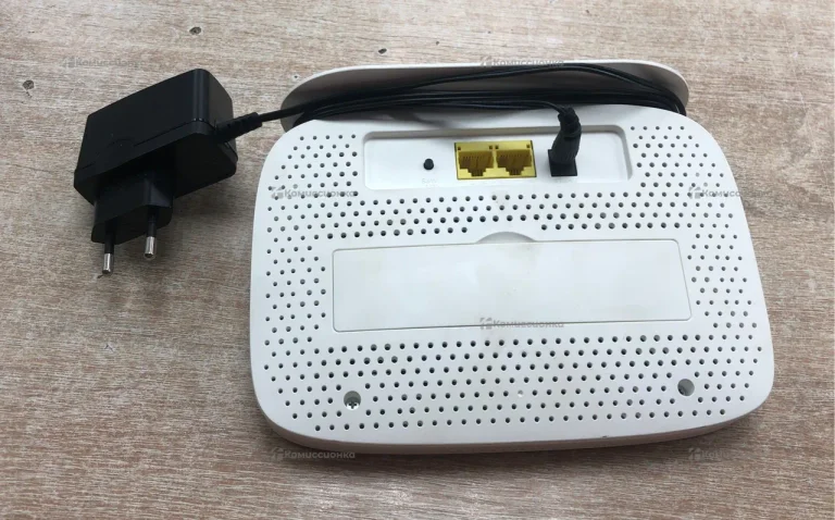 Роутер TP-Link TL-MR105