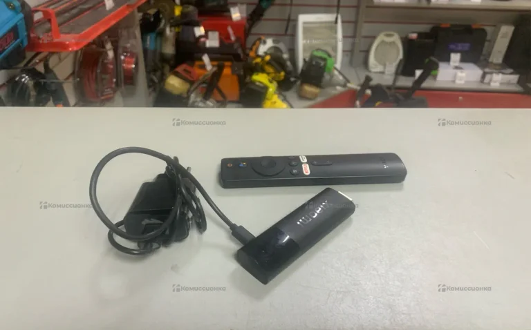 Смарт-приставка Xiaomi Stick 4k