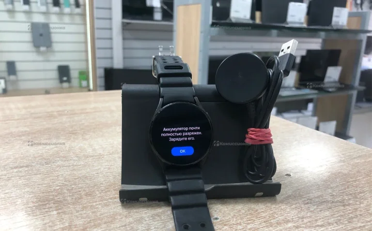Часы  Galaxy Watch 5