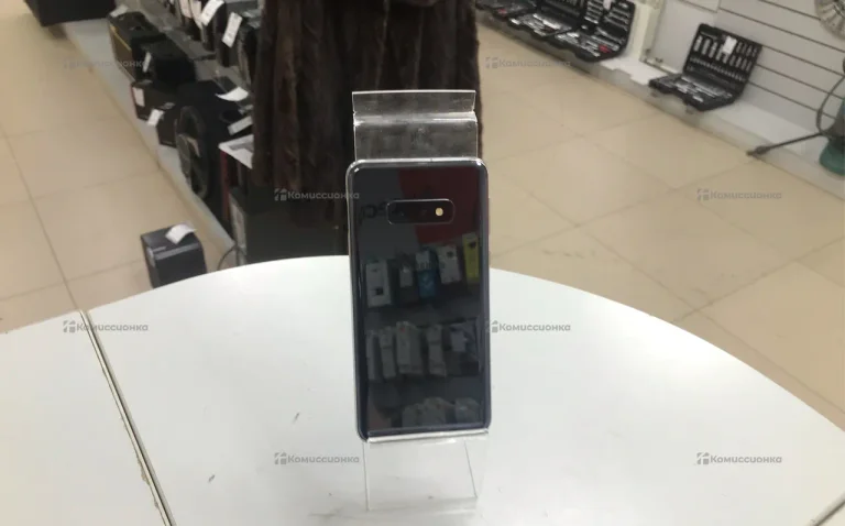 Samsung Galaxy S10E 6/128Gb