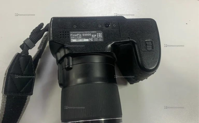 Фотоаппарат  FujiFilm FinePix s9800