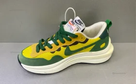 Кроссовки Nike Sacai 41р