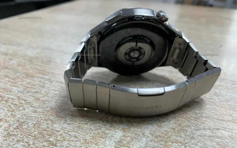 Часы  умные Huawei watch GT 5 pro