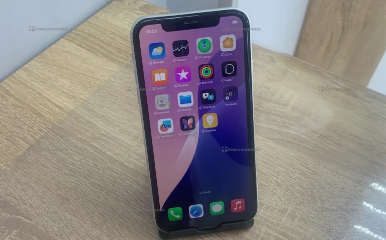 Apple iPhone XR 3/64 ГБ
