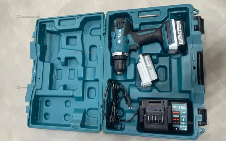 Дрель-шуруповерт makita DF347D