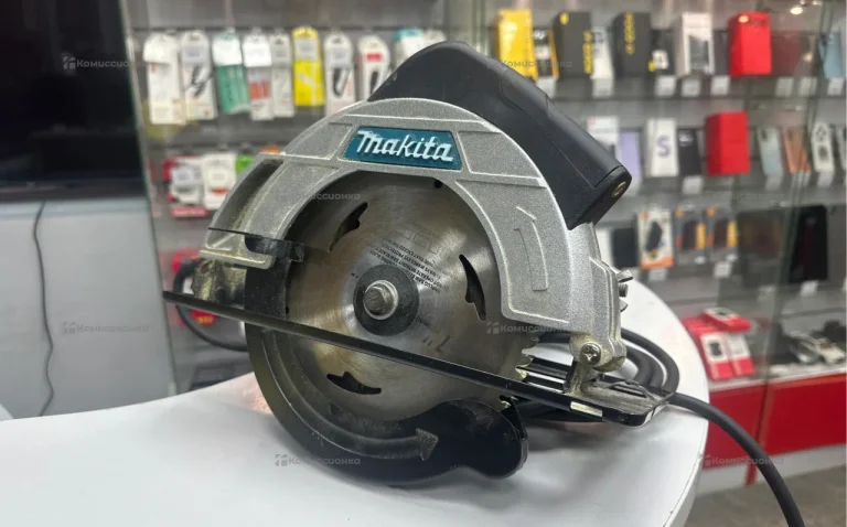 Циркулярная пила Makita HR706 реп