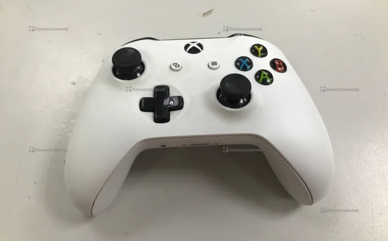 Джойстик на Xbox One S