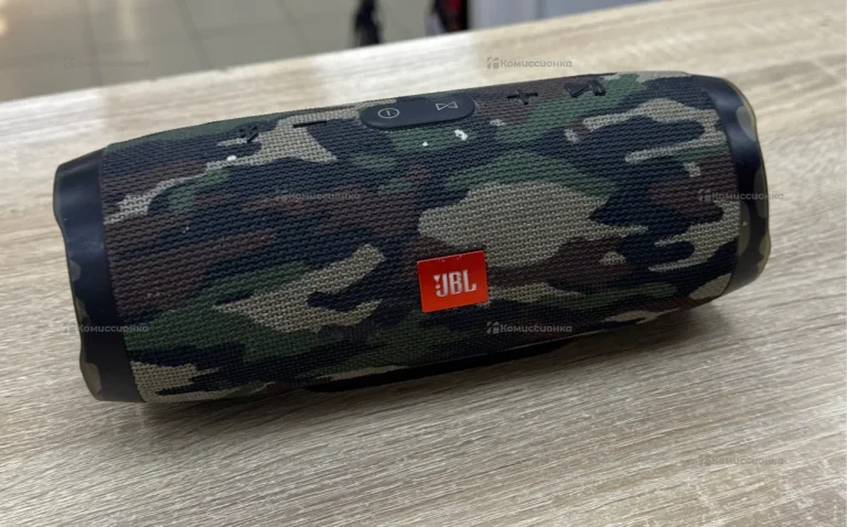 Колонка JBL Charge 3