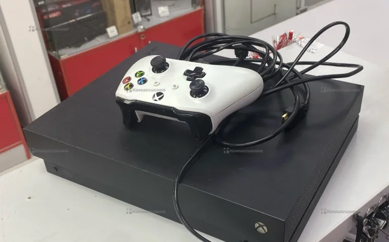 Приставка Xbox One X 1 ТБ