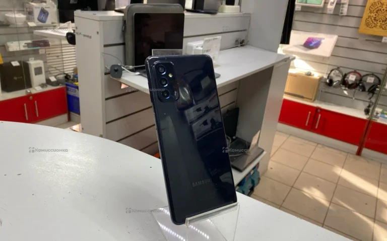 Samsung Galaxy M52 5G 6/128 ГБ