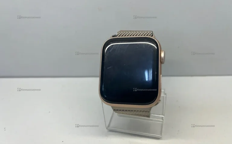 Часы Apple Watch 4