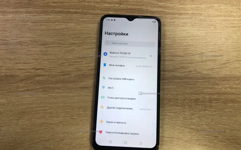 Tecno Spark 10C 4/64 ГБ