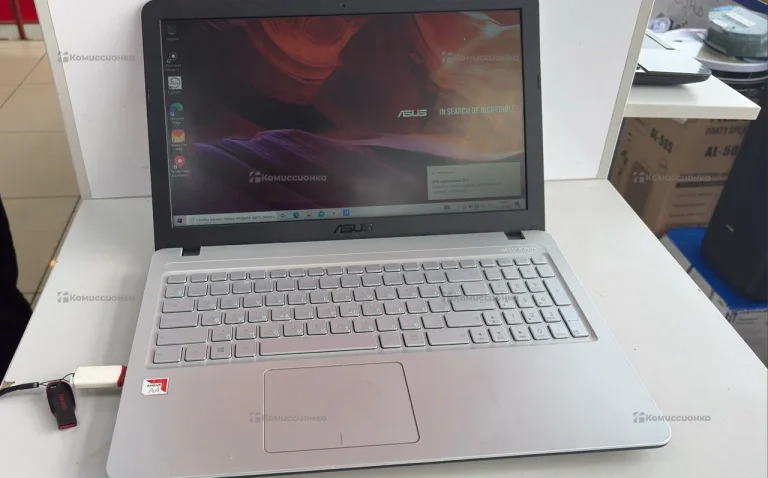Ноутбук  Asus Vivobook 15