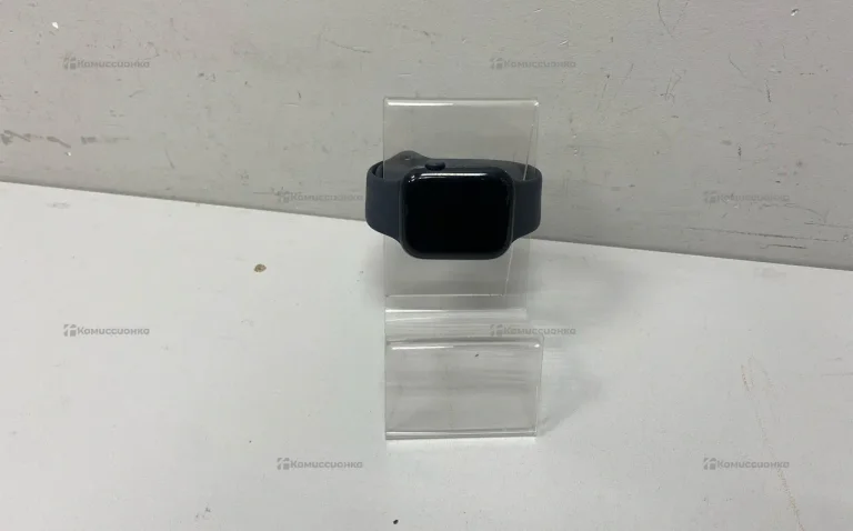 Часы  Apple Watch 8 45mm