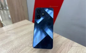 Infinix Hot 30i 4/64 ГБ