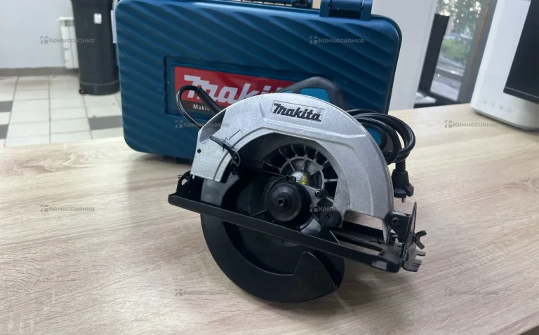 Циркулярная пила makita