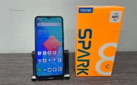 Tecno Spark 8C 4/64 ГБ