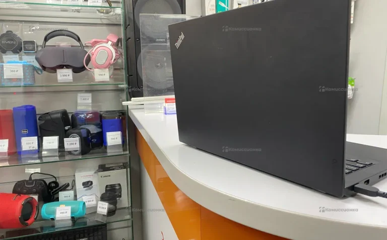 Ноутбук  Lenovo thinkpad
