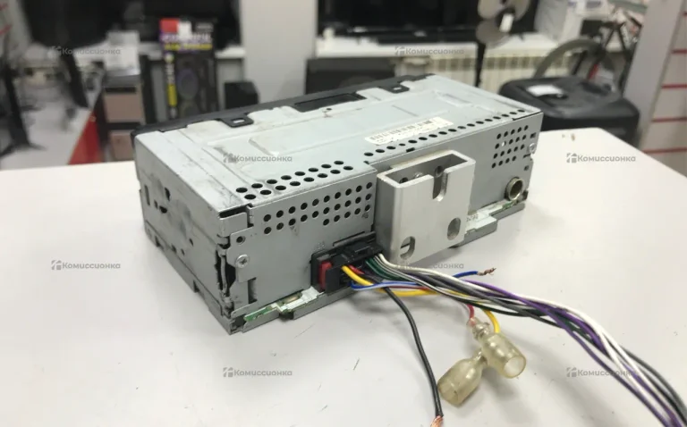 Автомагнитола  pioneer MVH-190