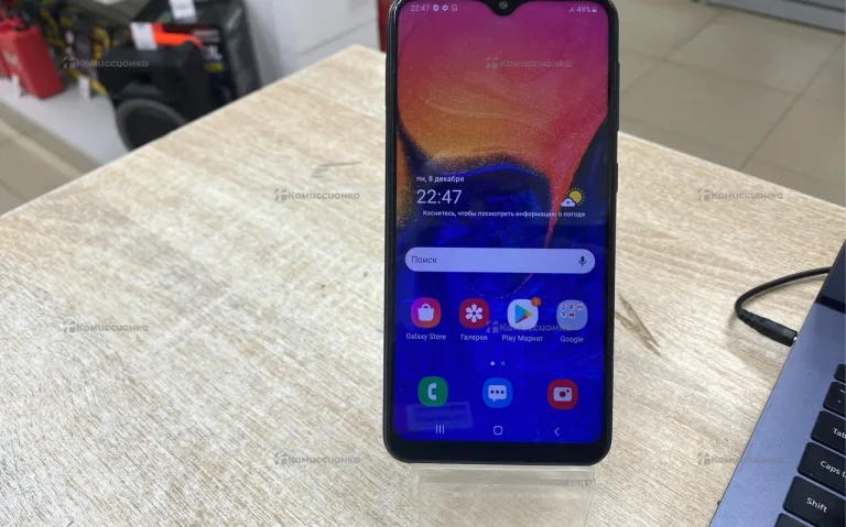 Samsung Galaxy A10 2/32 ГБ