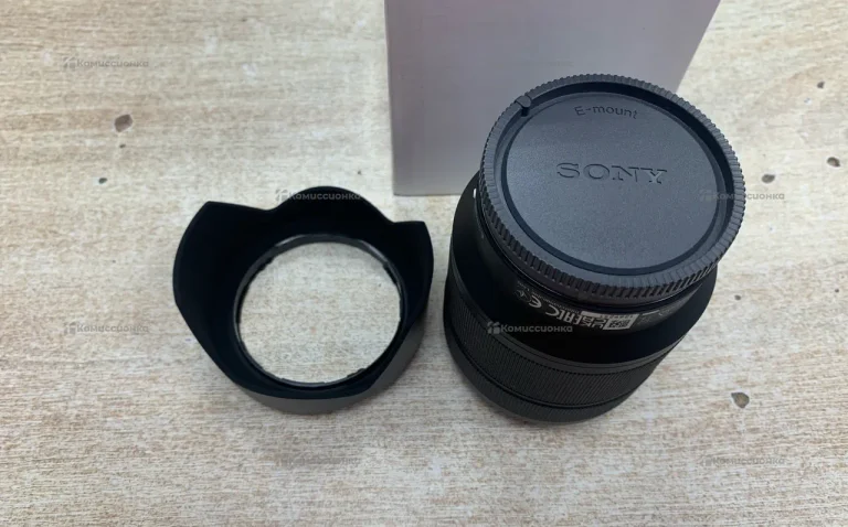 Sony sel2870