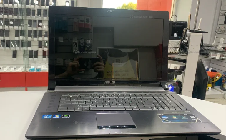 Ноутбук  ASUs