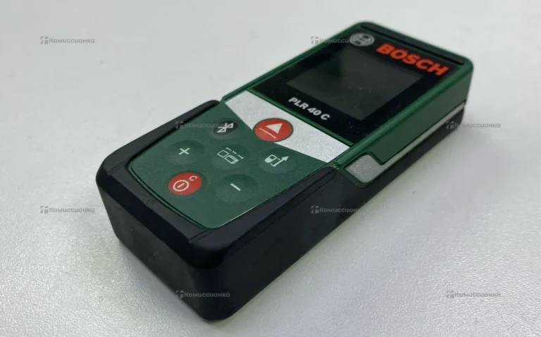 Лазерный дальномер Bosch PLR 40 C