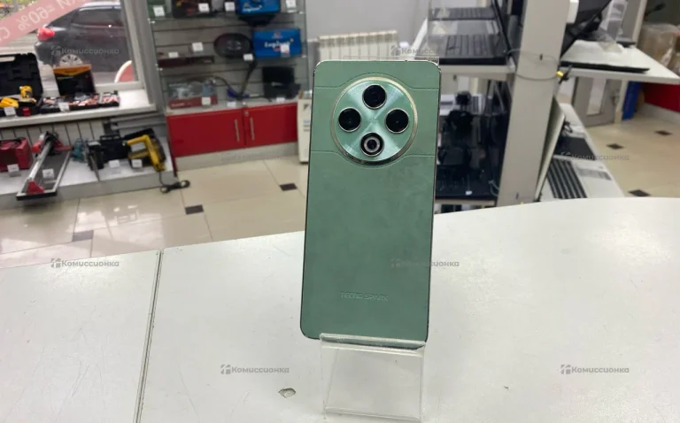 Tecno Spark 30 8/128 ГБ