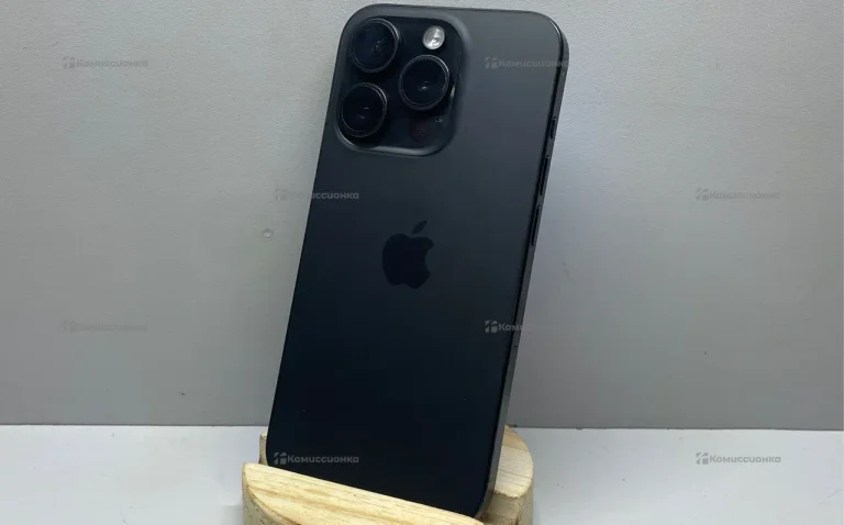 Apple iPhone 15 Pro 8/128 ГБ