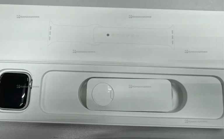 Часы  Apple Watch SE 2 (44mm)