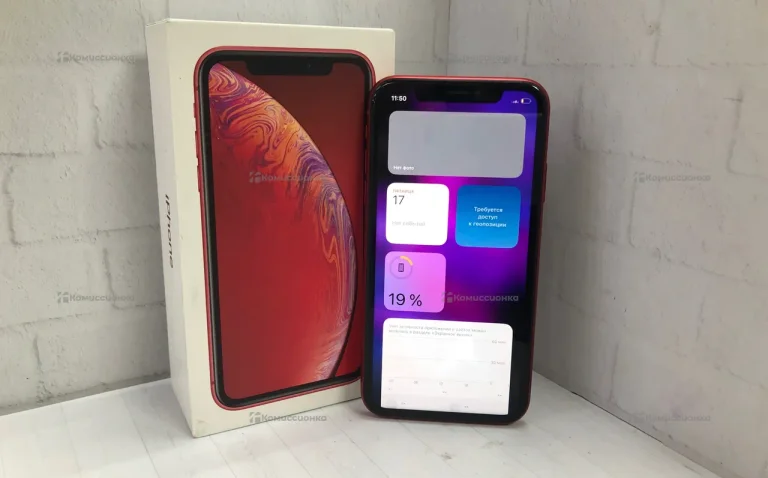 Apple iPhone XR 64 ГБ