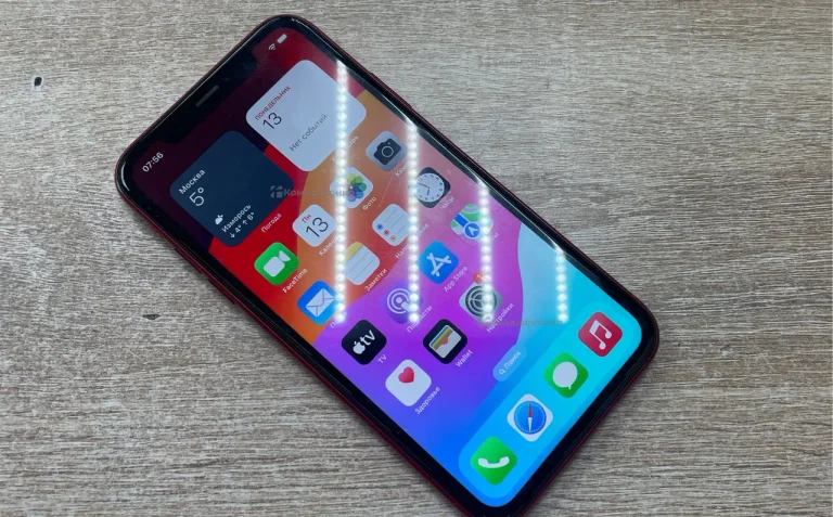 Apple iPhone XR 3/64 ГБ
