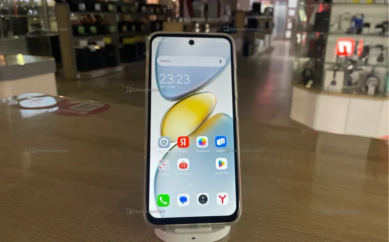 Tecno Spark Go 1 4/128 ГБ