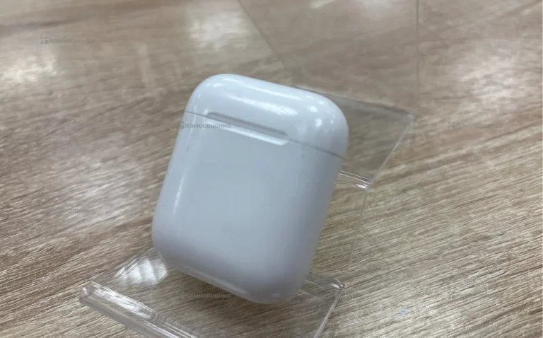 Наушники  AirPods