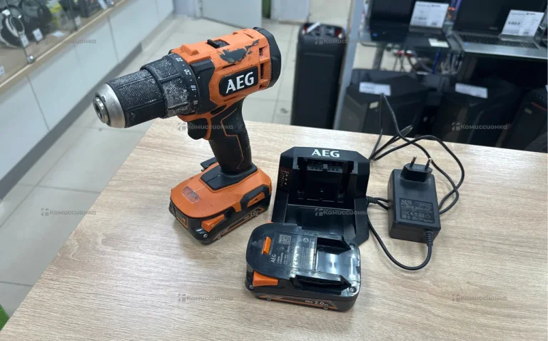 Аккумуляторная дрель-шуруповерт AEG BS18G4-202C