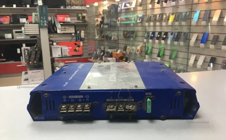 Усилитель  Blaupunkt