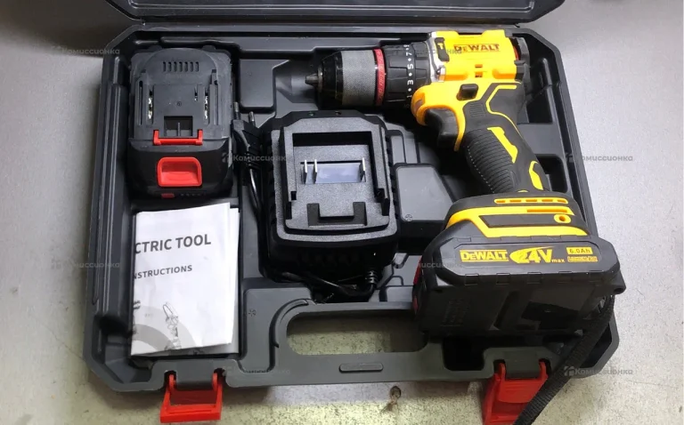 шуруповерт реплика Dewalt