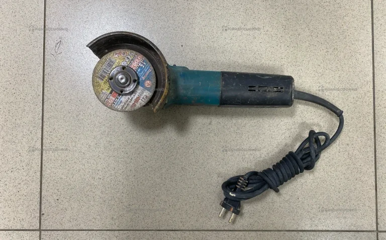 УШМ makita 9565CR