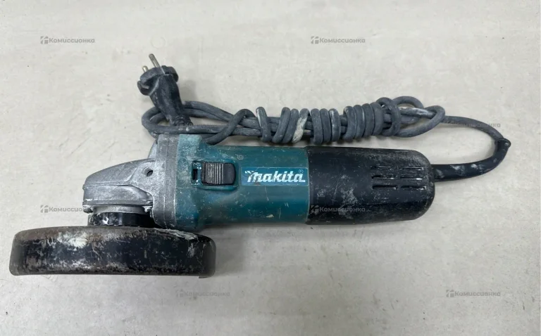 УШМ Makita 9558HNR