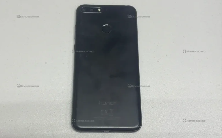 Honor 7C 3/32 ГБ