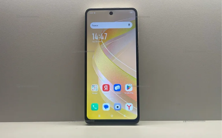 Infinix smart 8 4/128Gb