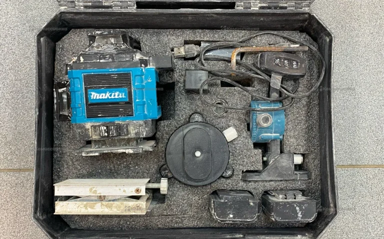 Лазерный уровень 360 Makita реплика