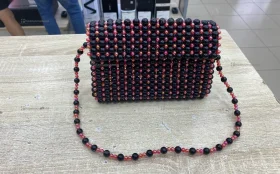 Купить Сумка женская из бусин фиолетовая б/у , в Казань Цена:3000рублей