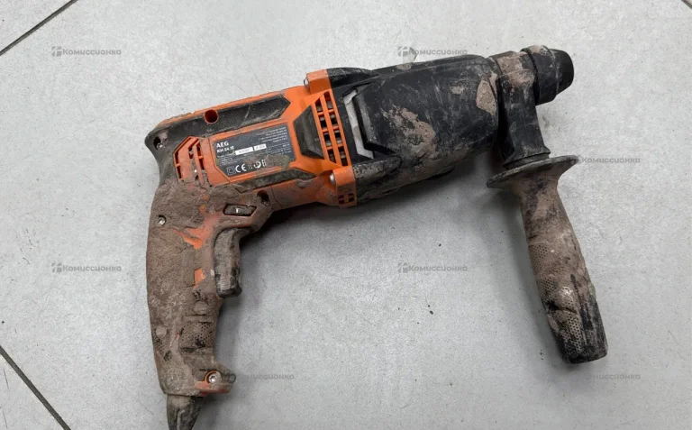 Перфоратор AEG KH 24 IE