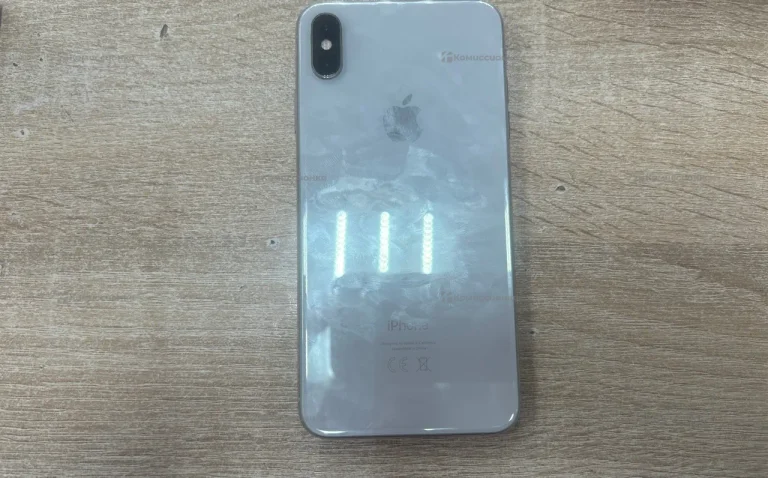 Apple iPhone XS Max 4/64 ГБ