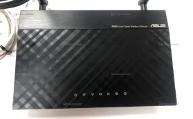 Роутер ASUS RT-N12