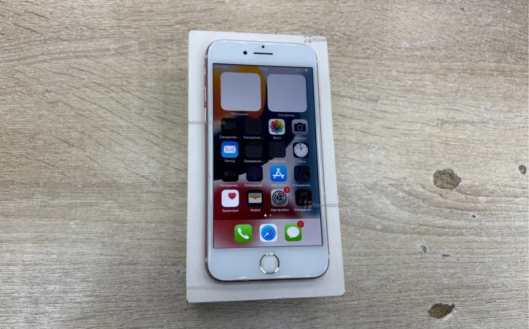 Apple iPhone 7 32 ГБ.